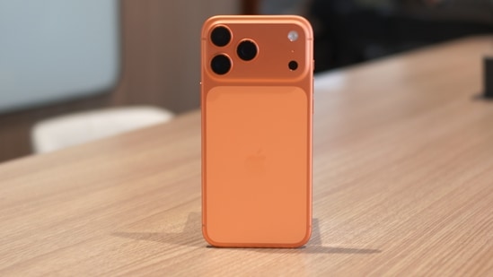 Apple Crosses $4 Trillion Mark — iPhone 17 Series Drives Historic Valuation Surge