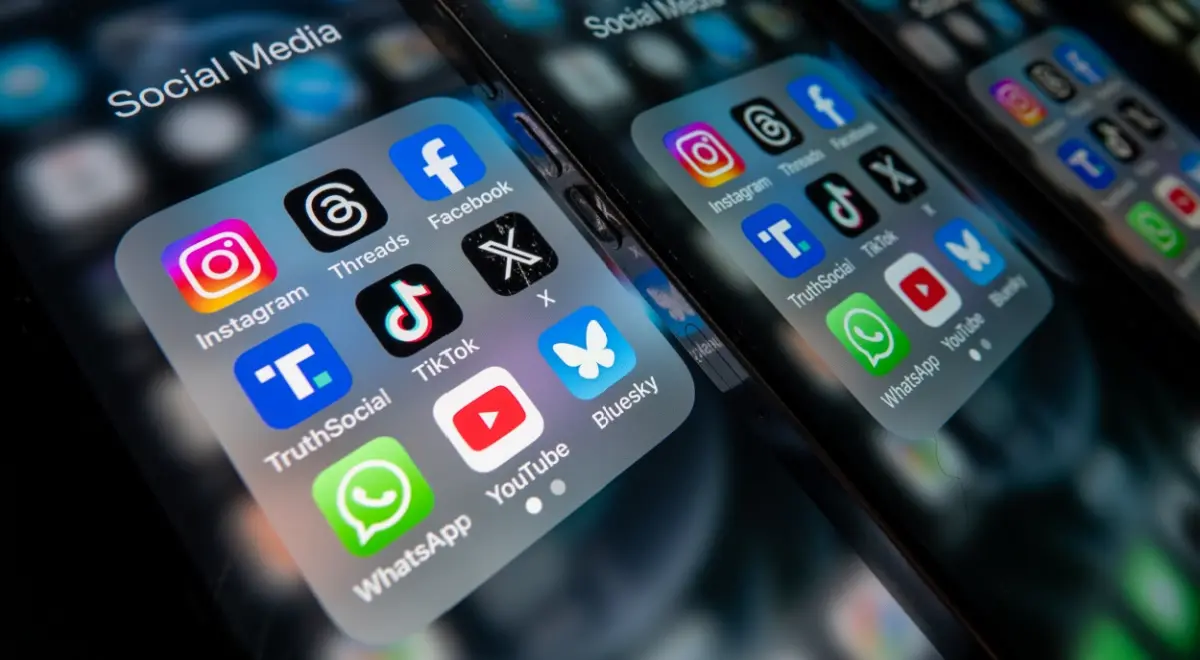 Australia vs YouTube: Clash Over Under-16 Social Media Access