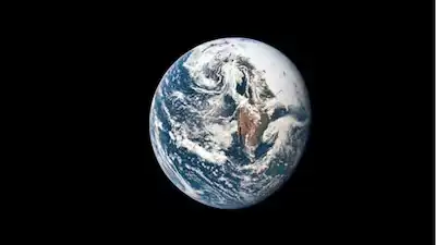 Echoes Beyond Our Cosmos: Scientists Hunt for Clues of Colliding Parallel Universes