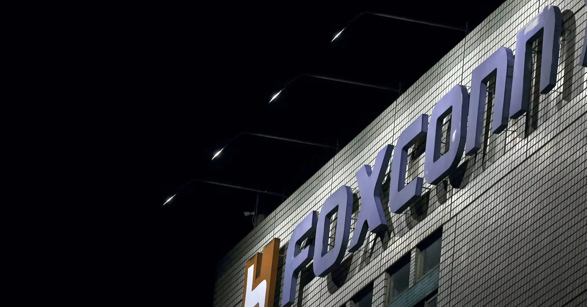Foxconn Rides Generative AI Boom Despite West Asia Conflict Risks to Global Supply Chains