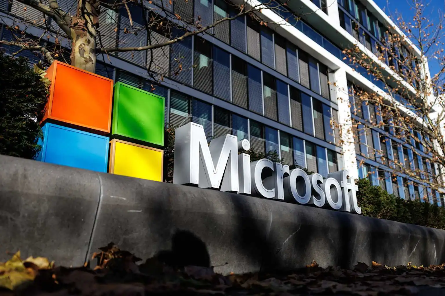 FTC Drops Fight, Clears Microsoft’s $69B Activision Blizzard Mega-Deal