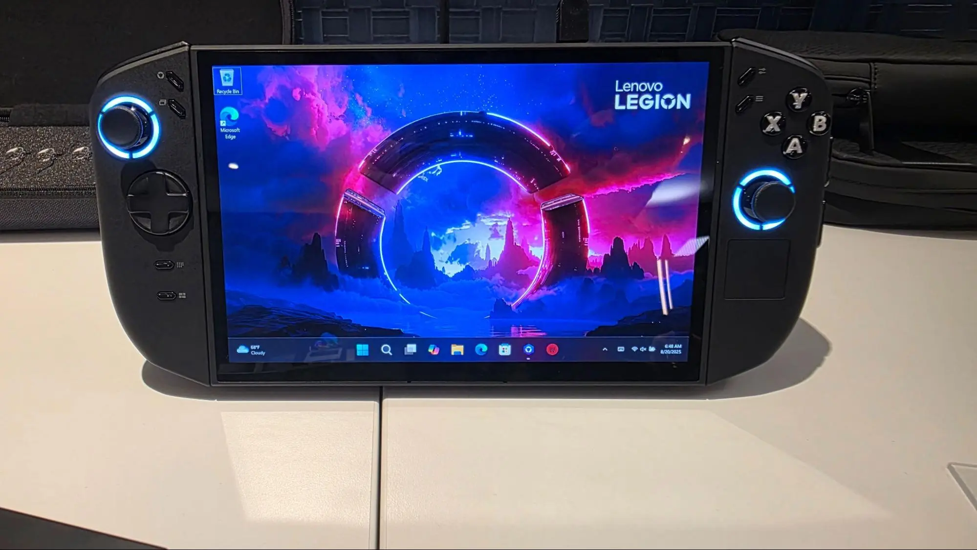 Lenovo Legion Go 2 Unveiled at IFA 2025 With Ryzen Z2 Extreme and OLED Display