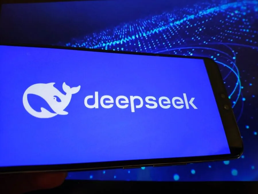 Mystery AI Model Sparks Frenzy: Is DeepSeek Behind the Next Big Breakthrough?