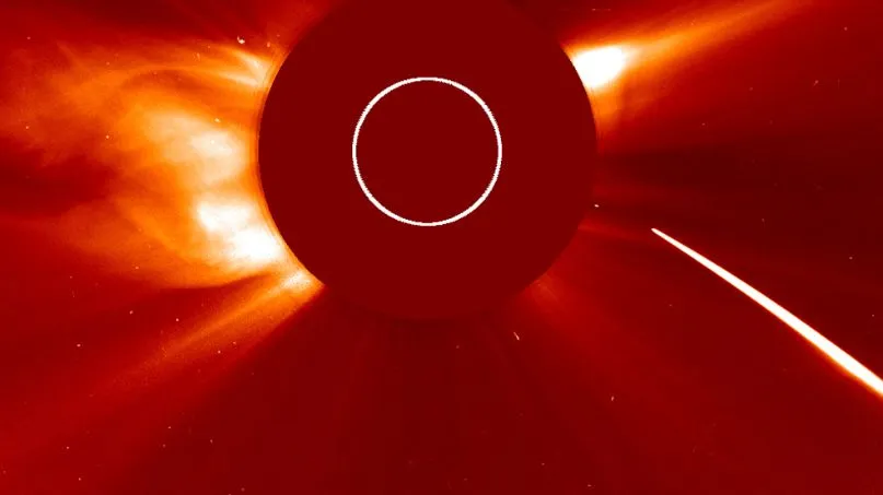 NASA Captures Rare Sungrazer Comet Disintegrating Near the Sun — A Fiery End in Extreme Heat