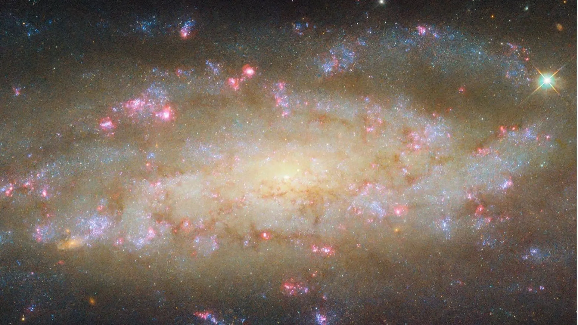 NASA’s Hubble Captures Mesmerizing Galaxy NGC 7456, 51 Million Light-Years Away