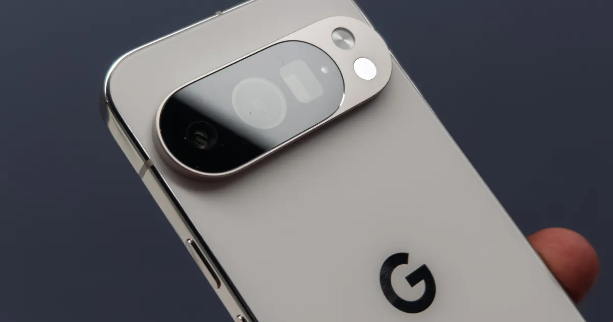 Pixel 10 Pro XL Review: Google’s AI Beast With a Camera Crown