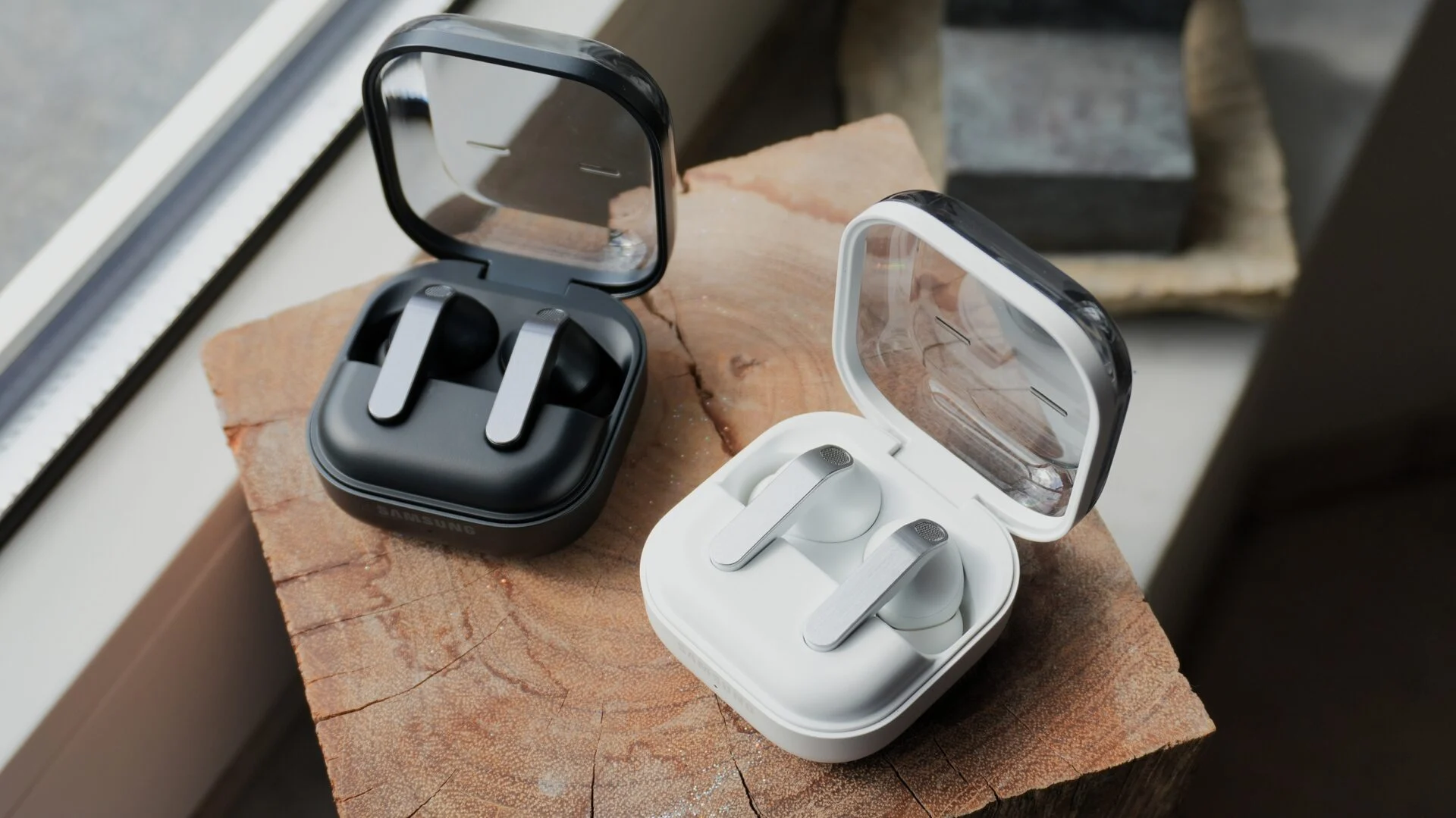 Samsung Galaxy Buds 4 Pro Review: Redefining Premium Audio with Smart AI Features