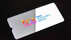 TCS Job Cuts Signal AI-Driven Transformation in India’s $283 Billion Outsourcing Industry