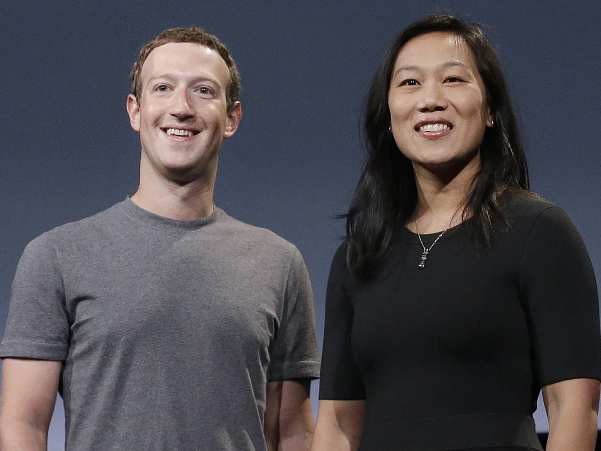 Zuckerberg Couple Make AI Core to Their Mission to Cure All Diseases by 2100